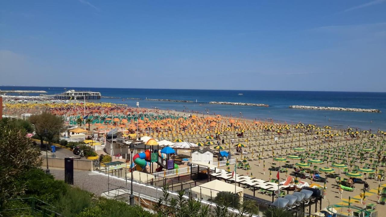 Beachhome Габиче Маре Екстериор снимка
